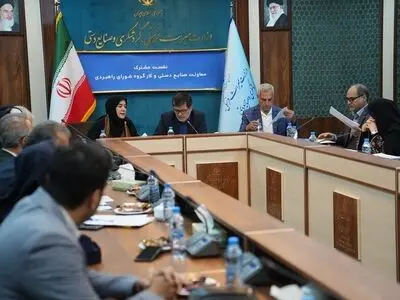 تشکل‌ها و شبکه‌سازی مردمی، کلید توسعه صنایع‌دستی در راستای منافع ملی است