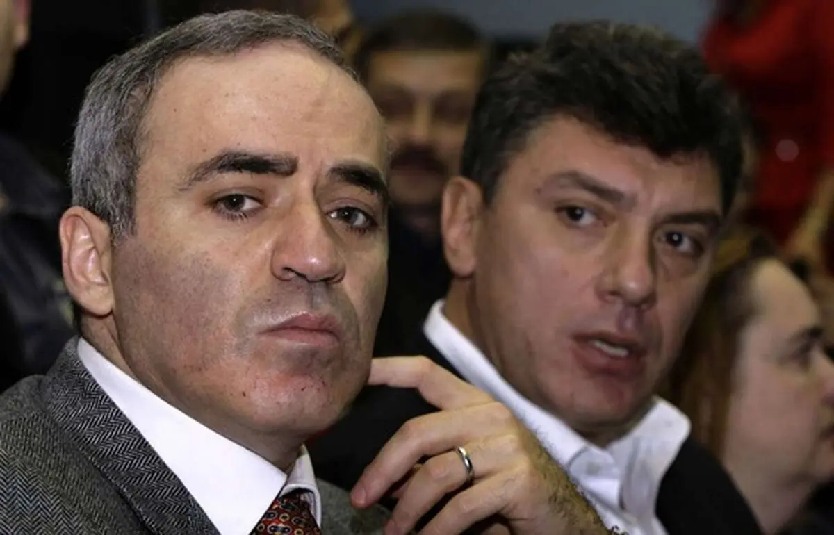 برای براندازی پوتین یک انقلاب لازم است