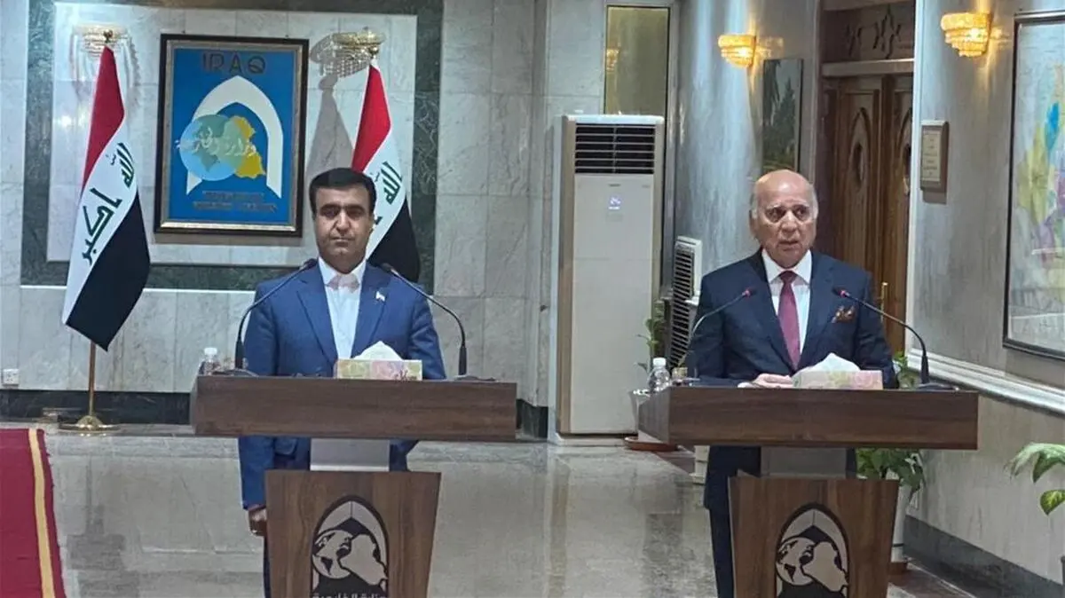 العراق وایران یتفقان على عقد اجتماعات مستمرة بشأن الغبار والتصحر والانهر المشترکة
