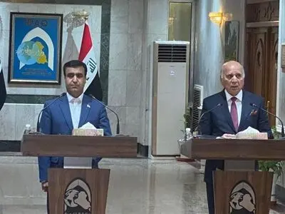 العراق وایران یتفقان على عقد اجتماعات مستمرة بشأن الغبار والتصحر والانهر المشترکة