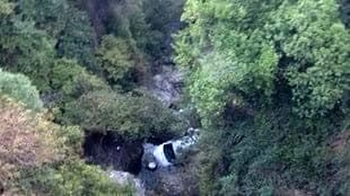 سقوط خودرو به آبشار نوژیان جان یک گردشگر را گرفت