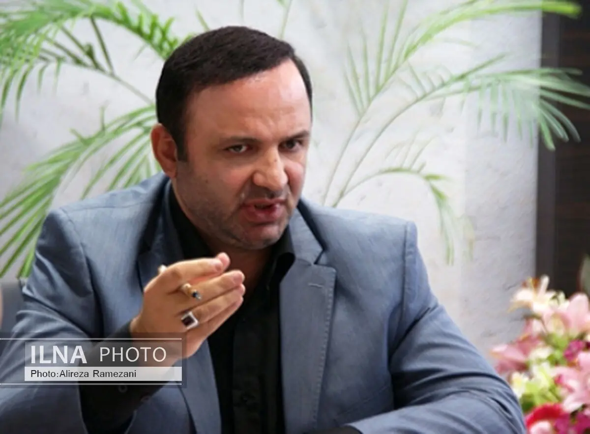 خبرنگاران چشمان بیدار جامعه هستند