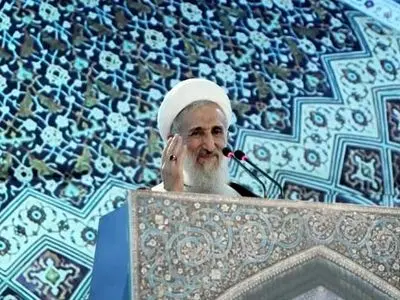 صدیقی من مساعی بریطانیا وامیرکا للتغلغل فی شؤون ایران الداخلیة،