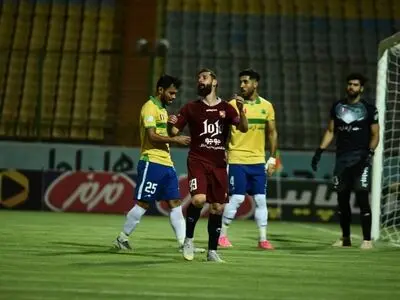ستاره سابق پرسپولیس؛ مهره کلیدی مشهدی ها در شب داغ آبادان