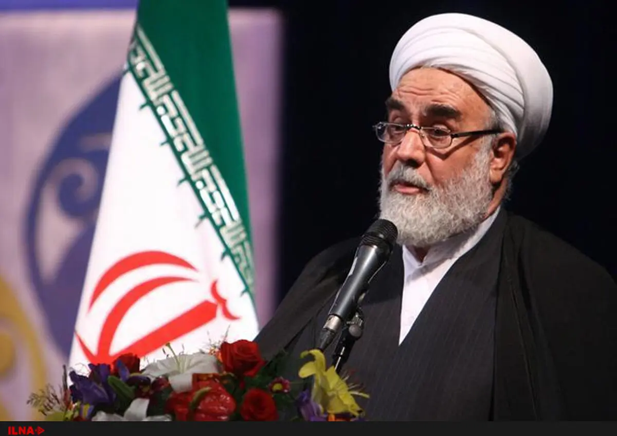زندگی سراسر ظلم خاندان پهلوی را باید برای مردم گفت/ حضرت آقا لب تر کنند، میلیون‌ها نفر حاضرند جان خود را در راه این نظام بدهند