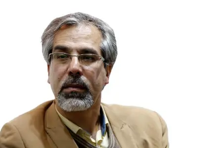 «توزیع نابرابر فرصت‌ها» زمینه‌ساز اعتراض نوجوانان؛ به جای بازداشت به زندگی‌شان رسیدگی کنید