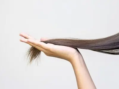 اگر با موی خیس بخوابیم چه اتفاقی برایمان می‌افتد؟