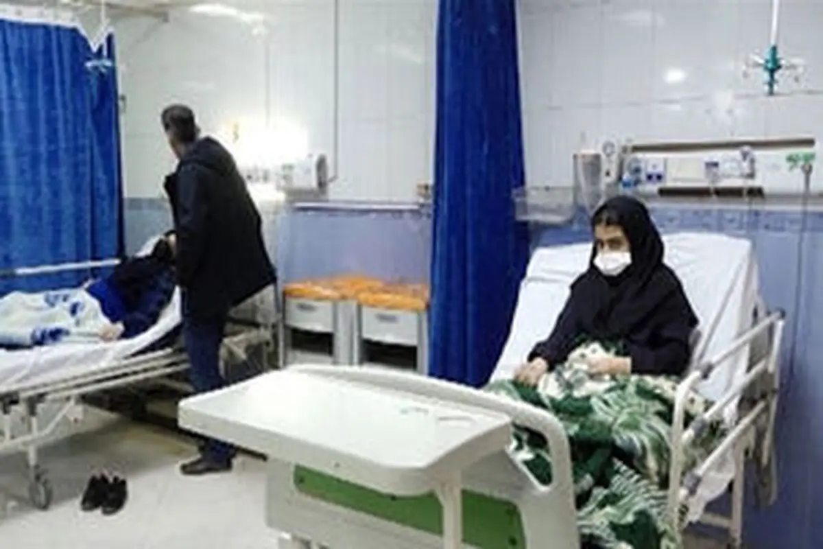 بوی سوختگی و سفید کننده در کلاس پیچید/ دانش آموان با علائم سر درد ،سرگیجه ،تهوع و سستی بدن به بیمارستان منتقل شدند
