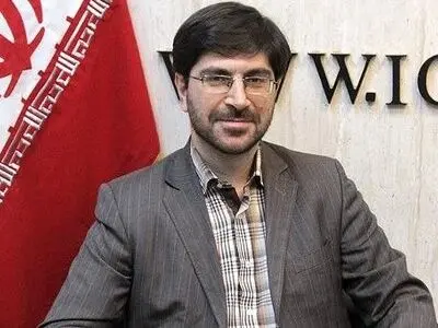اقتصاد کشور را به مذاکره گره نزنید/ دولت به جوانان اعتماد کند