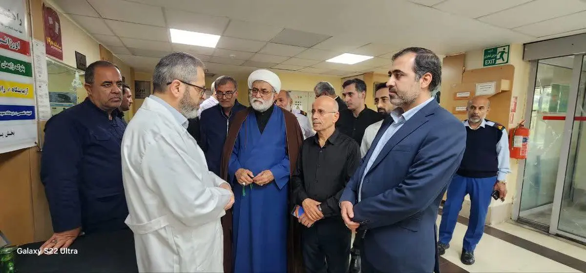 سفر اعضای کمیسیون انرژی به جزیزه خارک/ کارکنان صنعت نفت با روحیه بالا مشغول فعالیت هستند 