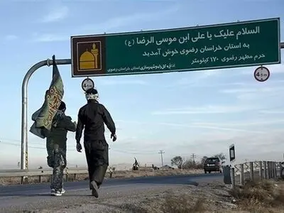 افزایش ۴٠ درصدی ورود زائران پیاده به مشهد 