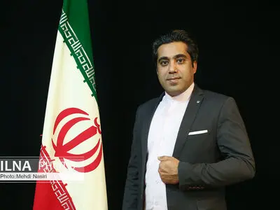 با «جواد مولایی» کاندیدای یازدهمین دوره انتخابات مجلس شورای اسلامی بیشتر آشنا شویم