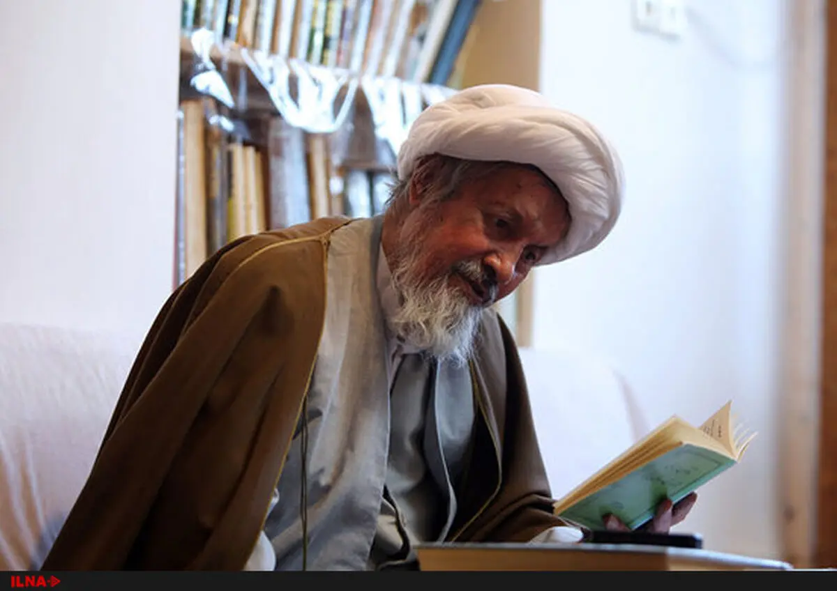 پیکر آیت‌الله مومن در قم تشییع می‌شود