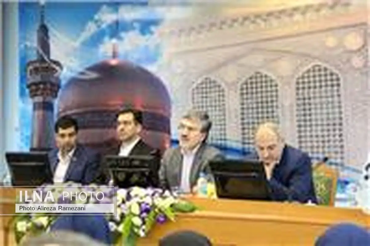 تلاش می‌کنیم نقش خود را در بهبود شرایط اقتصاد کشور و معیشت هموطنان به خوبی ایفا کنیم