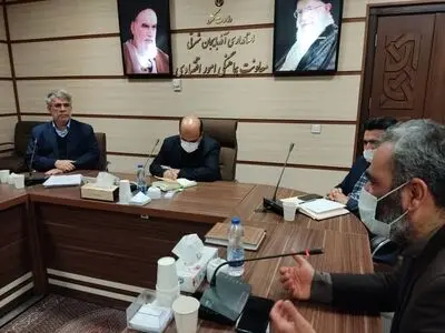 باید برای کارفرمایان کلاس آموزشی برگزار شود/ پیمانکاران نقش واسطه را بازی می‌کنند 