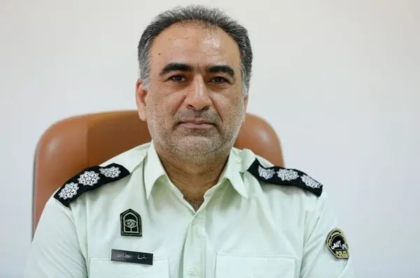 «سارقان» ستاره‌دار می‌شوند/شهردار لیست مقصران برف‌روبی تهران را اعلام نکرده/ مراجعه خانواده‌ بازداشت‌شدگان به مراجع قضایی/مقامات قضایی از نزدیک در جریان بازجویی‌ها هستند