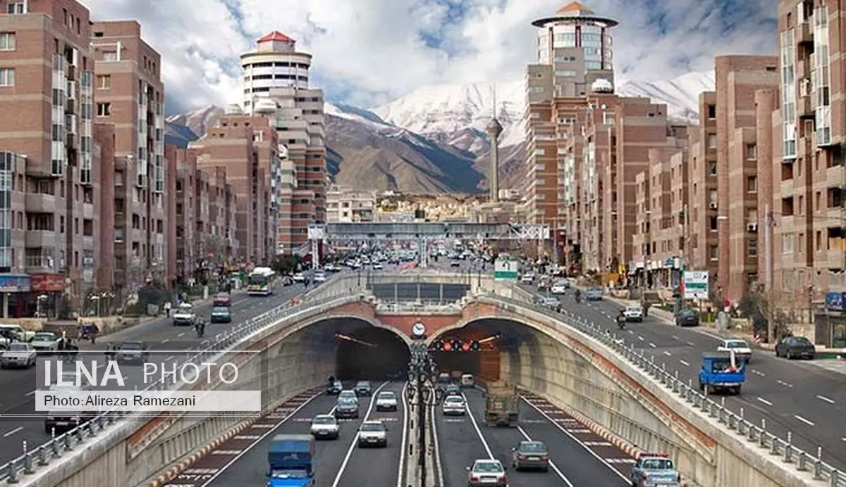 ثلاث رؤساء ومن ثلاث قارات یحطون فی طهران قریبا