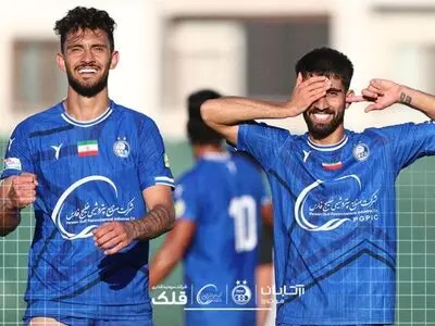 خوشحالی ساپینتو از درخشش سه ستاره استقلال در ترکیه