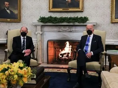 Biden pledges end to Nord Stream 2 if Russia invades Ukraine