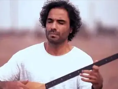بخشی از کنسرت قمصری زیر سایه برج آزادی+فیلم 