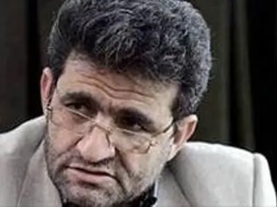 شاه‌حسینی: پیروانی و چند مربی دیگر گرفتار دست‌های پشت پرده شدند 