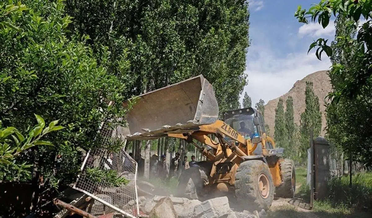 آزادسازی ۳۰ هزار متر مربع از اراضی حریم رودخانه‌ای در فیرورکوه