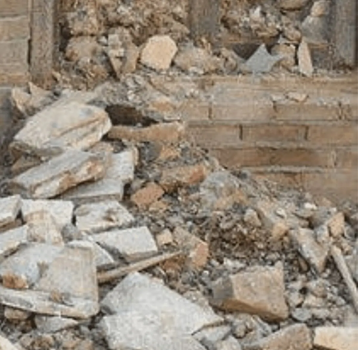 مرگ یک کارگر ساختمانی ۴۴ ساله بر اثر ریزش آوار در سراب