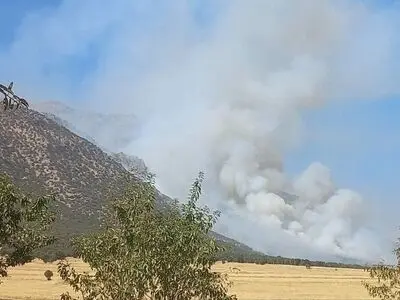 مهار آتش‌سوزی در ارتفاعات شهرستان  دالاهو/ هشدار به گردشگران درباره رعایت ایمنی