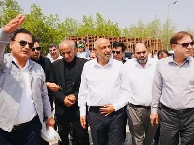 بازدید احمد میدری از واحد پلی‌اتیلن سنگین مهر سابق؛ آغاز فصل جدید فعالیت پس از تعیین تکلیف نهایی مالکیت