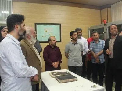 کتابخانه مرحوم آیت‌الله‌مرعشی‌نجفی مورد بازدید قرار گرفت