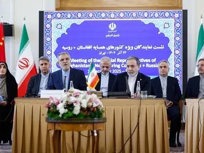 عراقجي: لن تؤدي الوصفات المستوردة والقرارات العابرة للأقاليم إلى الاستقرار في أي بلد