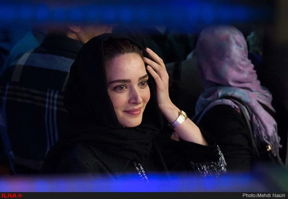 اشک شوق بهنوش طباطبایی در جشن فارغ التحصیلی دکترا +فیلم