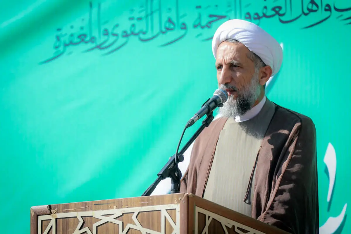 دشمنان بدانند که زمان هرگز به عقب برنمی‌گردد