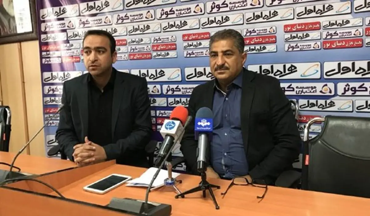 فلاحت‌زاده: قهر فیروز کریمی به خاطر جلال چراغپور بود/ کریمی بعد از بازی به نشست می‌آید