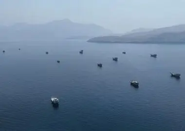 تحرکات گسترده هوایی آمریکا در هرمز؛ پروازها پس از حمله به لارک چه پیامی دارند؟