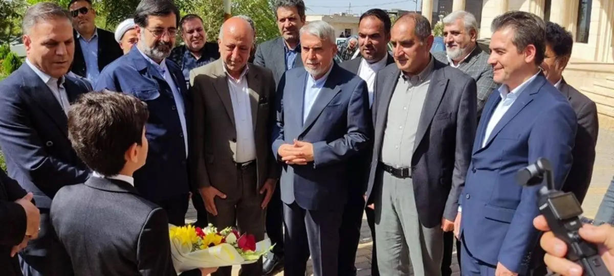 سفر وزیر میراثفرهنگی به قم/ شتاب تازه در توسعه گردشگری و صنایعدستی استان