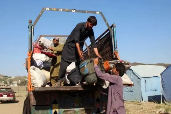 بازگشت ۱.۲ میلیون افغان به کشورشان از ایران و پاکستان 