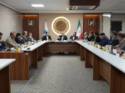 نخستین جلسه ستاد سرمایه‌گذاری برای تولید البرز با محوریت مردمی‌سازی اقتصاد برگزار شد 