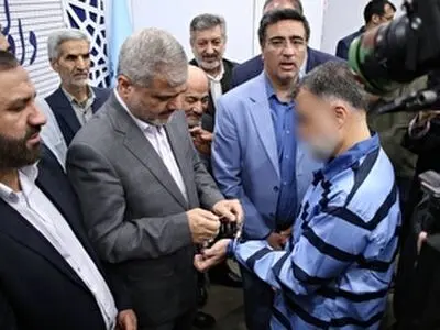 آزادی ۴۵ نفر از زندانیان و اعطای مرخصی به ۳ هزار و ۳۵۰ نفر از محکومان واجد شرایط هم‌زمان با اعیاد رجب و سالگرد پیروزی انقلاب