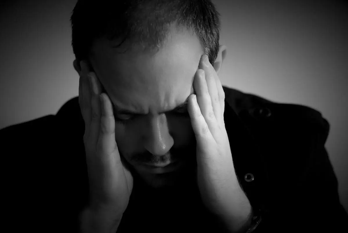 افسردگی در ۱۰/۲۹ درصد ایرانی‌ها نمایان است/زنان بیشتر اضطراب دارند