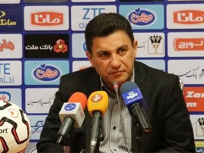 قلعه‌نویی باز هم به نشست خبری نیامد
