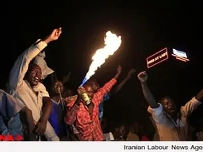 معترضان سودانی با پلیس درگیر شدند