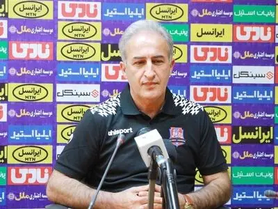  اسماعیلی: می‌خواستیم بهترین نتیجه تاریخ نساجی در لیگ برتر را رقم بزنیم/ تا ببینیم این دورهمی فوتبال به کجا می‌کشد 