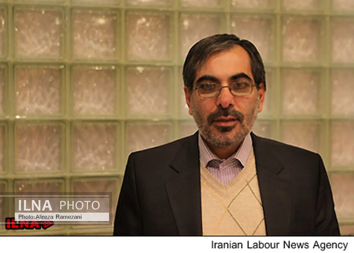 صیانت از جمهوری اسلامی جز با انقلابی ماندن، امکان‌پذیر نیست