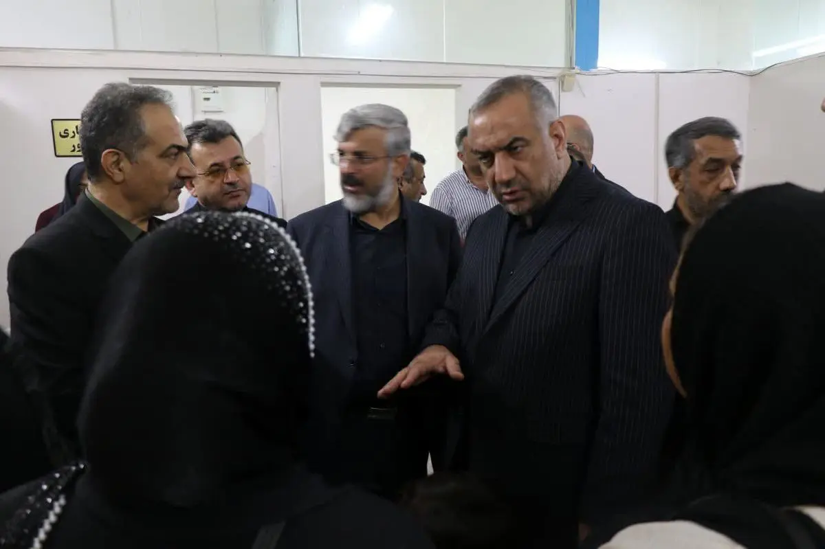 توزیع بسته‌های معیشتی بین خانواده‌های زندانیان نیازمند در گلستان 