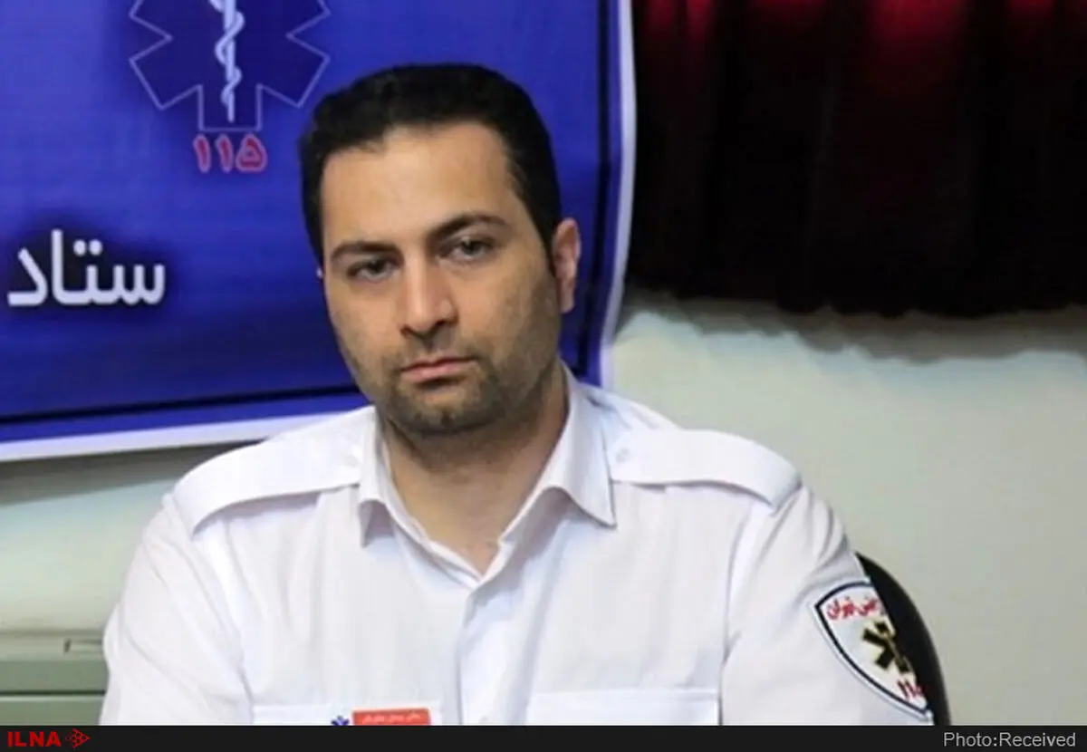 مصدومیت ۳ نفر بر اثر حریق در یک مینی‌بوس
