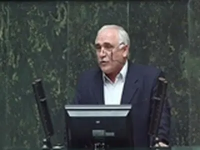 سیب کشاورزان آذربایجان شرقی و غربی روی دست کشاورزان مانده است