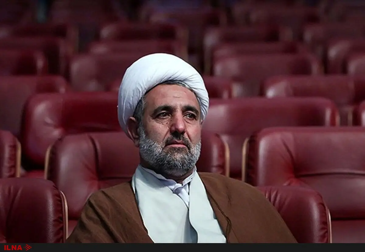سران سه قوه به داد مملکت و مردم برسند/ تقصیرها را گردن انقلاب، آرمان‌ها و ارزش‌ها نیندازیم