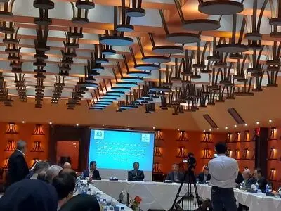 تعیین نرخ به جامعه هتلداران و تشکل‌ها واگذار شود/ انتقاد از جاماندن از فروش میلیونی قلیون توسط هتل‌ها/ سرویس‌های بهداشتی تبدیل به بحران شده