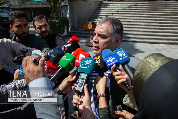 وزير النفط الإيراني: ليس لدينا أي نفط على المياه لا يمكننا بيعه
